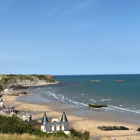 Joffre, Superbe à Deux Pas De La Plage D'arromanches