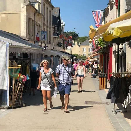 Joffre, Superbe à Deux Pas De La Plage D'arromanches *
